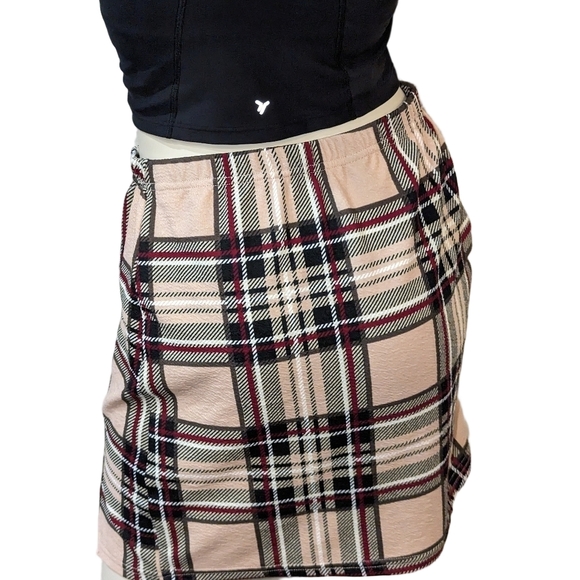 Plaid size 10 large plaid black and peach midi skirt elastic waist nwot - Picture 6 of 10
